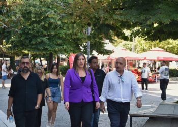 Κωνσταντοπούλου από δικαστήρια Λάρισας για το κλείσιμο της δικογραφίας των Τεμπών: “Δυστυχώς ο ανακριτής ενέδωσε σε πιέσεις…” (ΕΙΚΟΝΕΣ – ΒΙΝΤΕΟ)