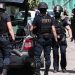Μεγάλη επιχείρηση της αστυνομίας σε καταυλισμό στα Φάρσαλα – Δύο διμοιρίες των ματ από Λάρισα και Θεσσαλονίκη