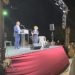 Δείτε βίντεο: Αποδοκίμασαν τον υφ. Αγροτικής Ανάπτυξης Χρήστο Κέλλα κατά την ομιλία του στα Φάρσαλα