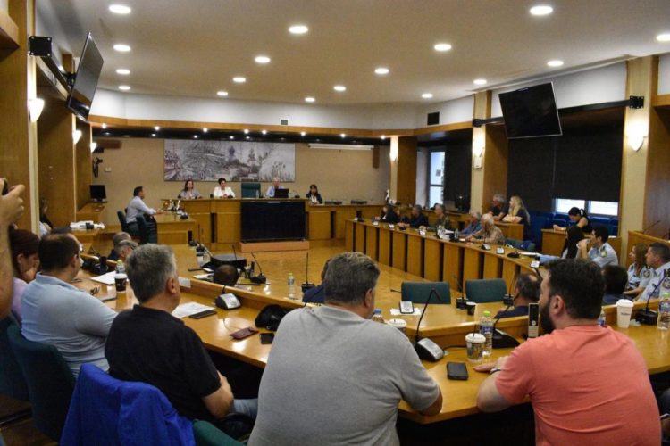 Εθνική Άσκηση «ΑΝΤΙΟΧΟΣ-25» στη Θεσσαλία: Κουρέτας: “Πρέπει να είμαστε σε ετοιμότητα” – Μπίκος: “Ρευστό και πολύπλοκο το περιβάλλον” (ΕΙΚΟΝΕΣ – ΒΙΝΤΕΟ)