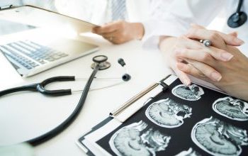 Επιστήμονες έκαναν τον καρκίνο να «λιμοκτονήσει» – Κατάφεραν με τη διατροφή να επιβραδύνουν την ανάπτυξη όγκων