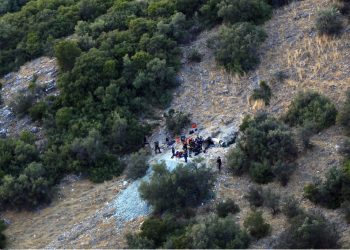 Απεγκλωβίστηκε ζωντανός ο 53χρονος που παγιδεύτηκε μέσα σε σπήλαιο