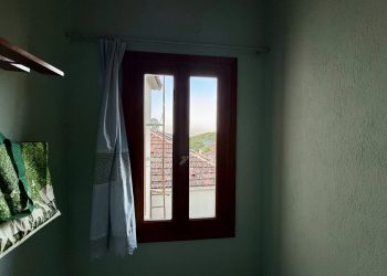 ΠΩΛΕΙΤΑΙ οροφοδιαμέρισμα προς 18.000 ευρώ