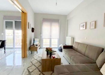 ΠΩΛΕΙΤΑΙ Διαμέρισμα 82τ.μ. στο Κέντρο Τρικάλων (Οδός Κονδύλη)