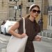 Και textured buns και wet ponytails: 6 χτενίσματα που επιλέγουν τώρα τα it girls