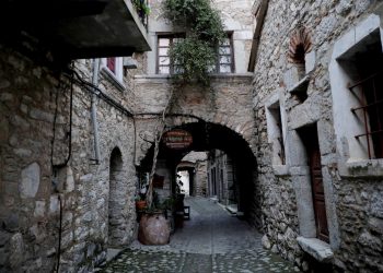 Χίος – Εκεί όπου όλα σφύζουν από ζωντάνια