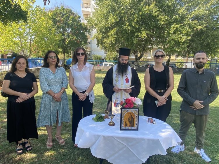 Αγιασμός για την 22η χρονιά παροχής φροντίδας και υπηρεσιών του ΚΔΑΠ ΜΕΑ «ΗΦΑΙΣΤΟΣ» του Δ. Τρικκαίων