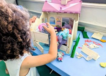 «Καλή χρονιά» για εκατοντάδες παιδικά και βρεφικά χαμόγελα στους φιλόξενους βρεφονηπιακούς σταθμούς του Δ. Τρικκαίων