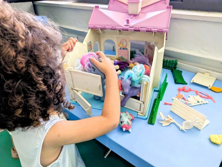 «Καλή χρονιά» για εκατοντάδες παιδικά και βρεφικά χαμόγελα στους φιλόξενους βρεφονηπιακούς σταθμούς του Δ. Τρικκαίων