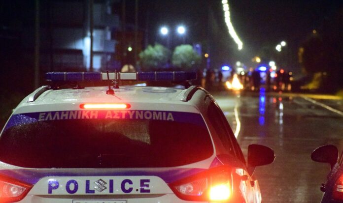 Από τα τσίπουρα με την γυναίκα του, στην καταδίωξη από αστυνομικούς