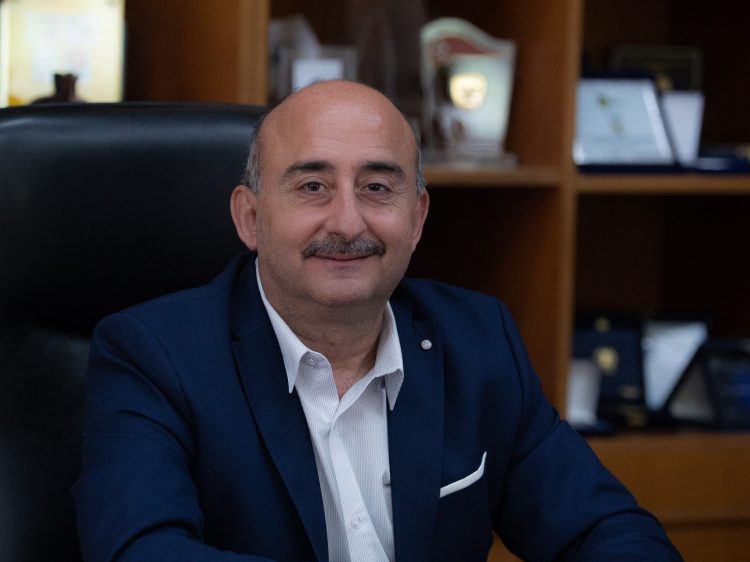 Δήλωση Δημάρχου Τρικκαίων: Απερίφραστη καταδίκη της απρόκλητης επίθεσης πολίτη στον Γενικό Γραμματέα του Δήμου