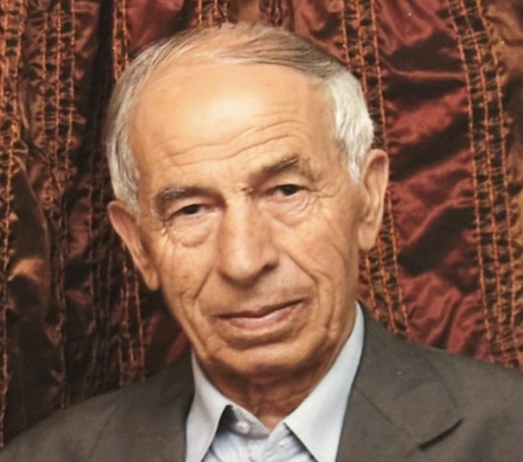 Απεβίωσε ο Δημήτριος Βλάχος