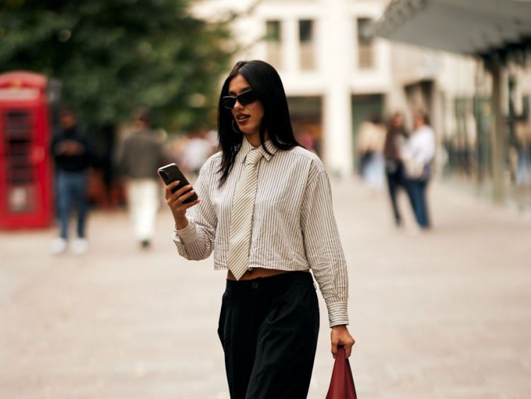London Fashion Week – 8 street style looks για το φθινόπωρο που θα «κρατήσουμε»