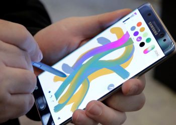 Samsung: Επείγον update για τους περισσότερους χρήστες Galaxy λόγω κενού ασφαλείας