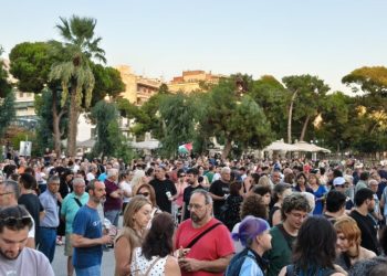 Οι πολίτες στον Βόλο απαιτούν Οξυγόνο και Δικαιοσύνη για τα Τέμπη (ΕΙΚΟΝΕΣ – ΒΙΝΤΕΟ)