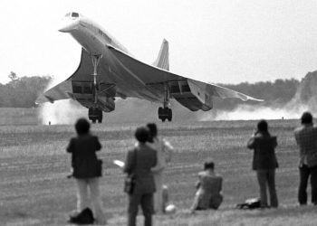 NASA: Απογειώνεται ο «Γιος του Κονκόρντ» – Το αεροσκάφος που θα κάνει Λονδίνο – Νέα Υόρκη σε 4 ώρες