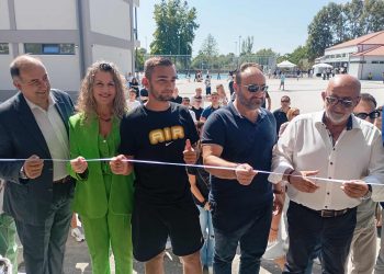 Εγκαινιάστηκαν στη Φαρκαδόνα δυο σχολικές μονάδες της Δευτεροβάθμιας Εκπαίδευσης που επλήγησαν από τη θεομηνία «Daniel»