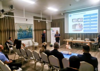 Προέχει η Υγεία: Σεμινάριο πρώτων βοηθειών από το ΕΚΑΒ Τρικάλων στο τμήμα Αθλητισμού του Δ. Τρικκαίων