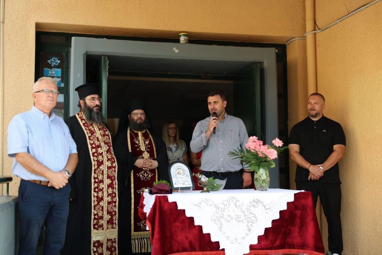 Παρουσία του Δημάρχου Μετεώρων Λευτέρη Αβραμόπουλου στους αγιασμούς των σχολικών μονάδων