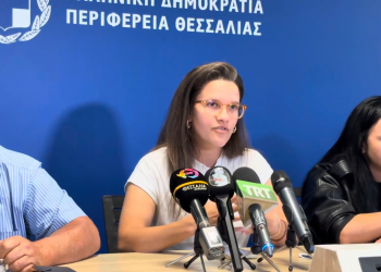 Φωνή απόγνωσης από τους Θεσσαλούς κτηνοτρόφους: «Μονόδρομος το εμβόλιο, τι άλλο περιμένει το υπουργείο;» – Τι είπε η Τρικαλινή Ιωάννα Καρρά (ΕΙΚΟΝΕΣ – ΒΙΝΤΕΟ)
