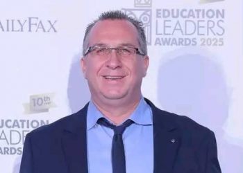 Το νέο πρόσωπο της απάτης: Πώς η τεχνητή νοημοσύνη αδειάζει τους λογαριασμούς μας – Ο Τρικαλινός καθηγητής Μάριος Παπαευσταθίου προειδοποιεί για τον κίνδυνο