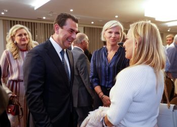 O Kωστας Σκρέκας στο κορυφαίο καρδιολογικό συνέδριο, του Τρικαλινού Αν. καθηγητή, Αθανάσιου Τρίκα