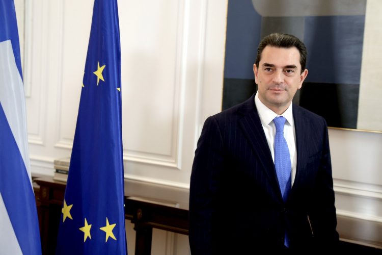 Κώστας Σκρέκας: «Οικογένειες και νέοι ωφελούνται από τα μέτρα που εξήγγειλε Πρωθυπουργός»