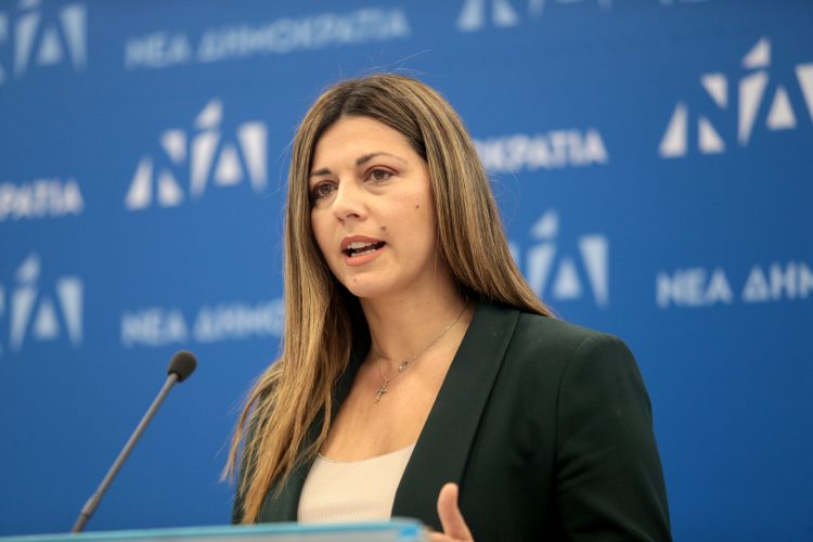 Στα κάγκελα…η ΕΛΜΕΤ για την επίσκεψη της Σοφίας Ζαχαράκη στη Φαρκαδόνα