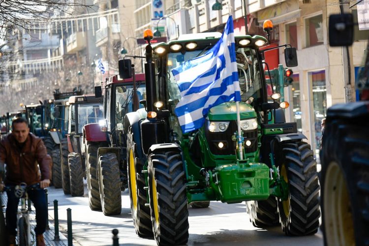 Εβδομάδα αποφάσεων για τους αγρότες: Ετοιμάζονται για «σκληρό ροκ» με κινητοποιήσεις τον Νοέμβριο!