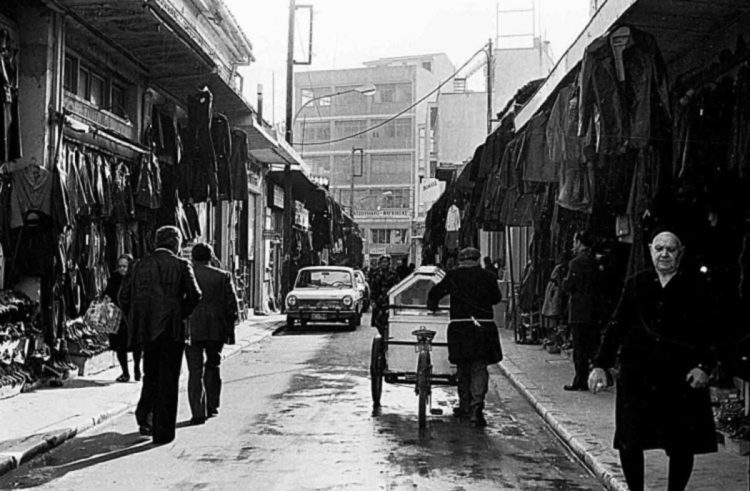 Ένα νοσταλγικό ταξίδι στη Λάρισα του ’70 μέσα από τον φακό του Θάνου Ευθυμιόπουλου