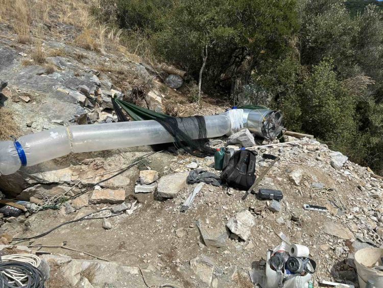 Τραγωδία: Νεκρός ο 53χρονος που εγκλωβίστηκε σε σπηλιά – Δείτε εικόνες από το σημείο