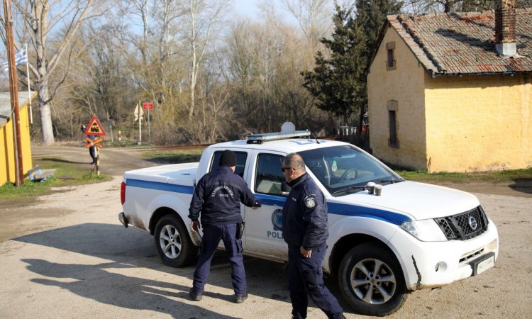 Έβρος: Συλλήψεις 13 Τούρκων με 147 πιστόλια και 190 γεμιστήρες στο Σουφλί – Πού κρυβόντουσαν