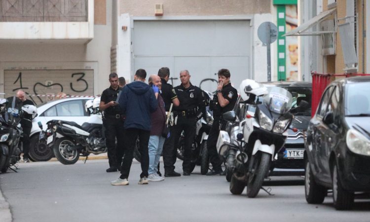 Άγιος Παντελεήμονας: Ο τραυματίας φώναζε αιμόφυρτος «βοήθεια, σκότωσαν τον φίλο μου»