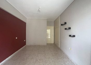 ENOIKIAZETAI διαμέρισμα 82τ.μ.