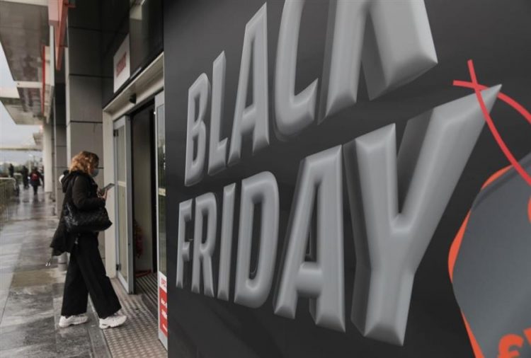 Black Friday και Cyber Monday: Πότε θα είναι οι μέρες των μεγάλων εκπτώσεων