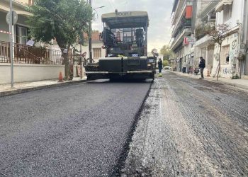 Ασφαλτος και στην οδό Βύρωνος από τον Δήμο Τρικκαίων
