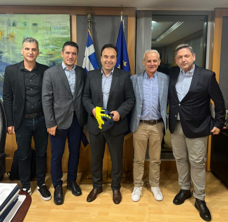 Σειρά θεμάτων έθεσαν στον Δημήτρη Παπαστεργίου Τρικαλινοί αστυνομικοί