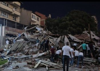Τουρκία: Πανικό σκόρπισε ο σεισμός των 6,1 Ρίχτερ – Αγωνία για την επόμενη μέρα