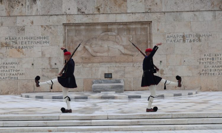 Μνημείο Άγνωστου Στρατιώτη: Σύμβολο εθνικής μνήμης και θυσίας – Η διαχρονική ιστορία του