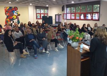 Πρώτη ενημερωτική συνάντηση για τους γονείς στο 8ο ΓΕΛ Τρικάλων
