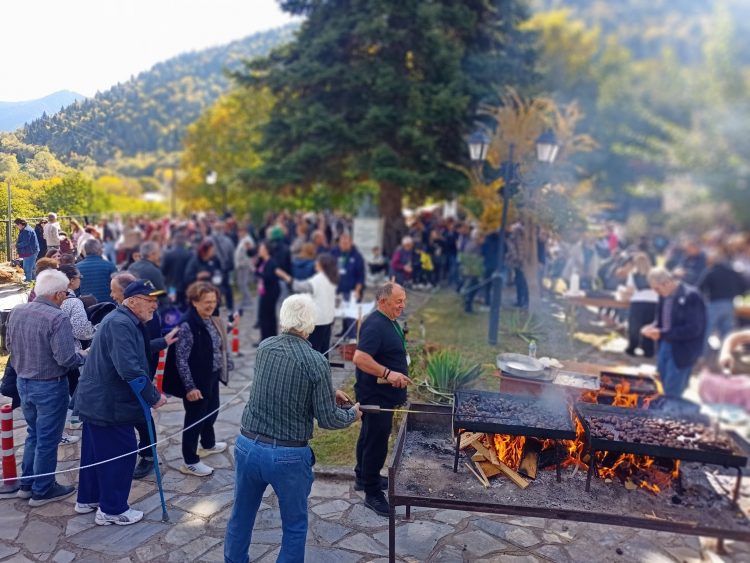 Άρωμα και γεύση φθινοπώρου στην 17η Γιορτή Κάστανου στην Καστανιά Ασπροποτάμου