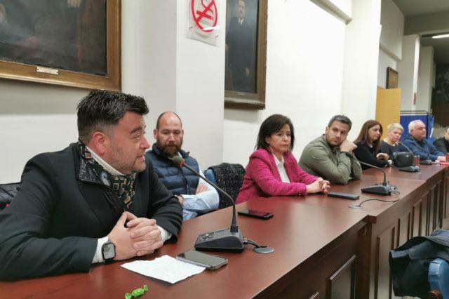 Ήπια ανάπτυξη τραπεζοκαθισμάτων, με μέτρο και σαφείς κανόνες-Η θέση της παράταξης Ηλιάδη για τον δημόσιο χώρο και τον Ληθαίο ποταμό
