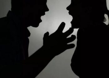 «Θα σε καθαρίσω» – Στο Αυτόφωρο 67χρονη – Αθώα με απόφαση του Δικαστηρίου