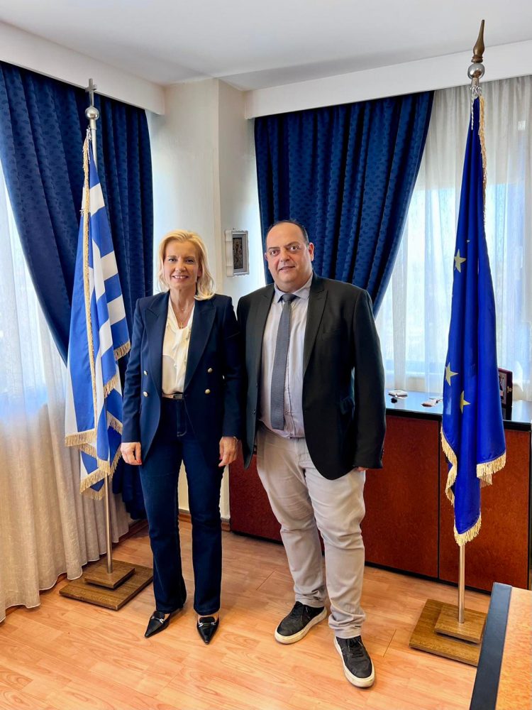 Εθιμοτυπική επίσκεψη του Προέδρου του ΤΕΕ/ΤΚΔΘ, στη Γενική Γραμματέα της Αποκεντρωμένης Διοίκησης Θεσσαλίας – Στ. Ελλάδας