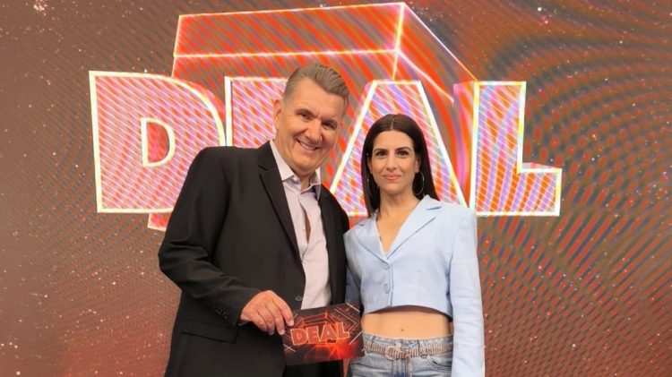 Ποια είναι η γνωστή επιχειρηματίας από την Θεσσαλία που από χθες παίζει στο DEAL – Δείτε το βίντεο