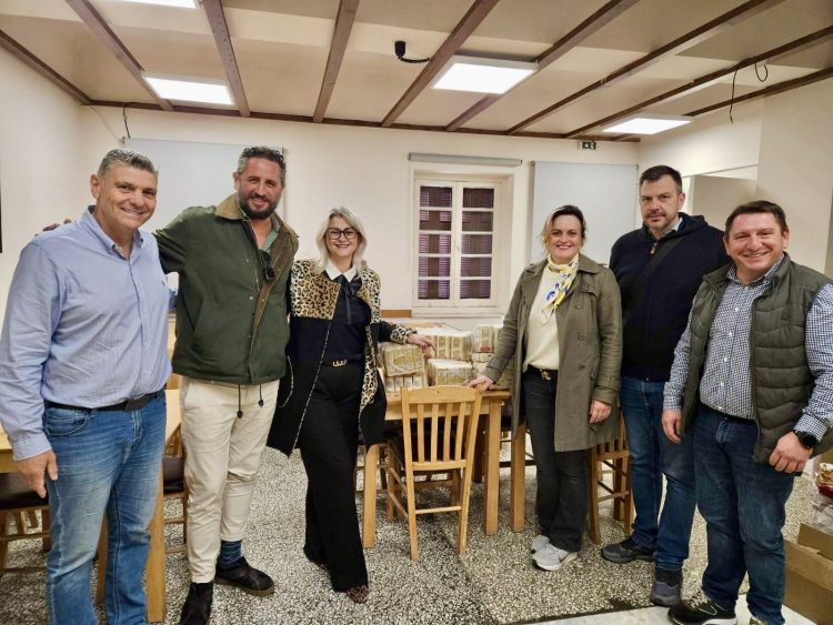 Μοίρασαν αγάπη και στήριξη