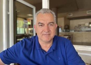 Από τον ανοιχτό διαγωνισμό… στον «όποιον θέλουμε» – Ο Μιχάλης Μπαγιώτης σχολιάζει την αναδίπλωση της Δημοτικής Αρχής