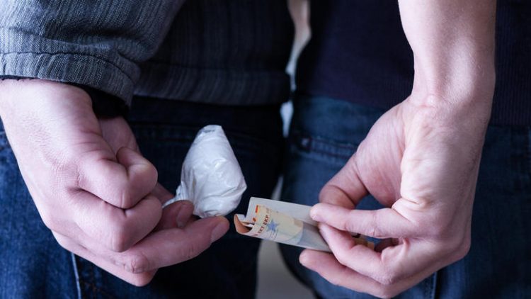 Συλλήψεις για κατοχή ναρκωτικών ουσιών και άσκηση βίας σε αθλητικούς χώρους