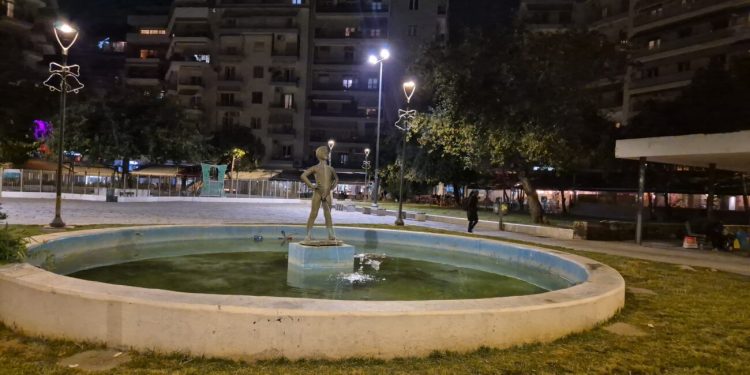 Βρήκαμε τον… δίδυμο αδερφό του «Νικολάκη» των Τρικάλων!-Ξέρετε που βρίσκεται; (ΒΙΝΤΕΟ-ΦΩΤΟ)