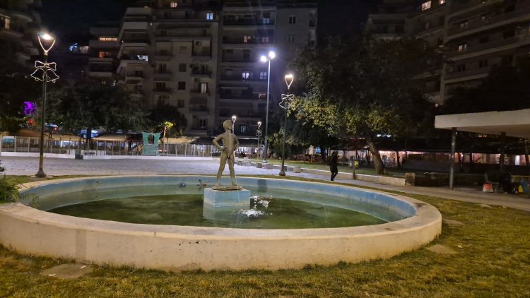 Ψάξαμε και βρήκαμε τον… δίδυμο αδερφό του «Νικολάκη»!-Ξέρετε που βρίσκεται; (ΒΙΝΤΕΟ-ΦΩΤΟ)